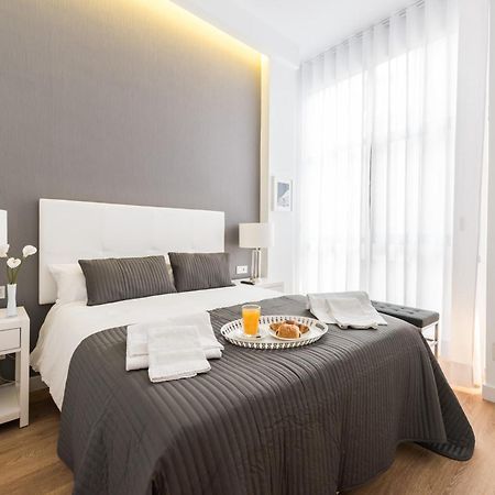 Malasana Plaza Apartment Madrid Bagian luar foto
